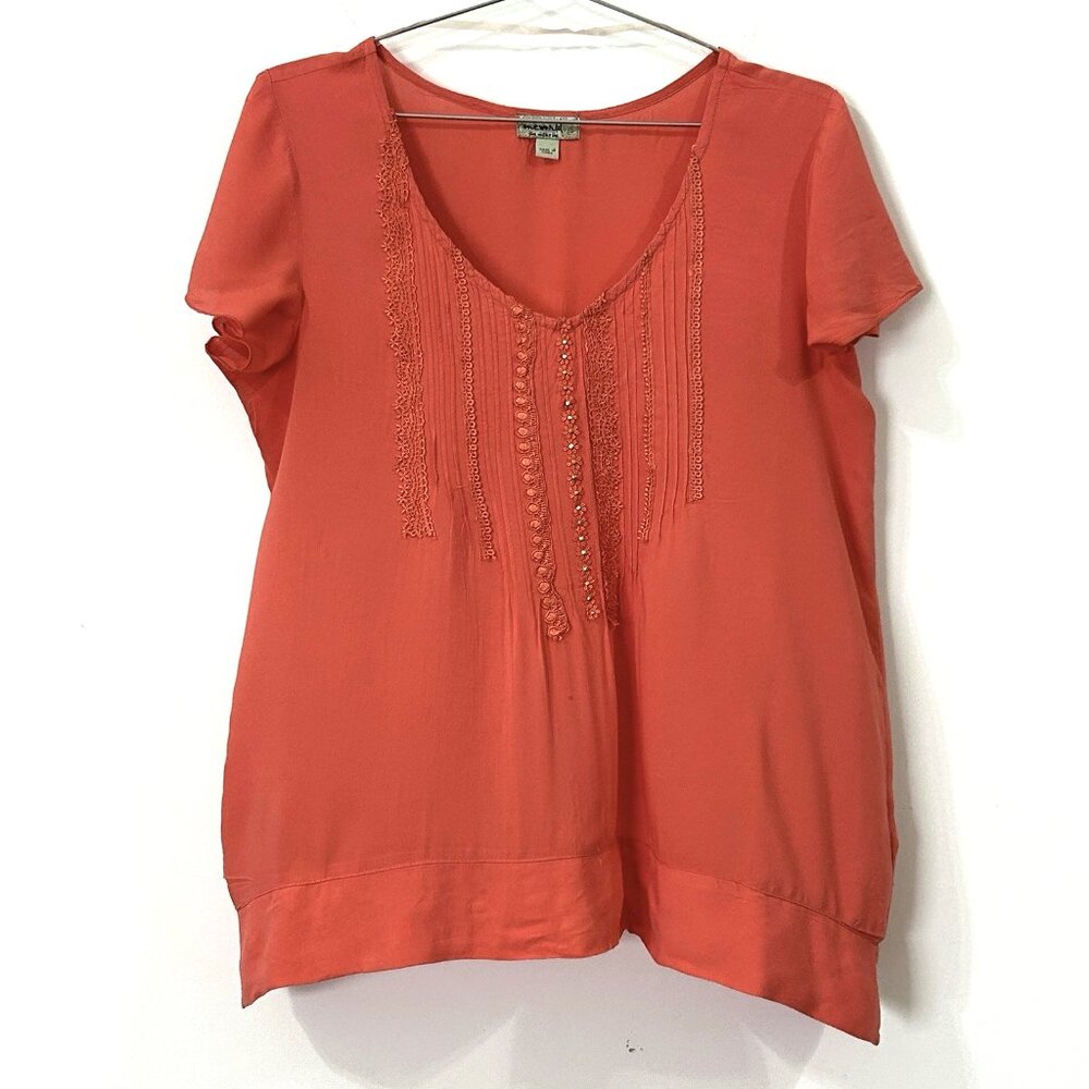 ONE WORLD Blouse Sz S Salmon Orange Flutter Sleeve V-Neck Lace Trim Boho Rayon